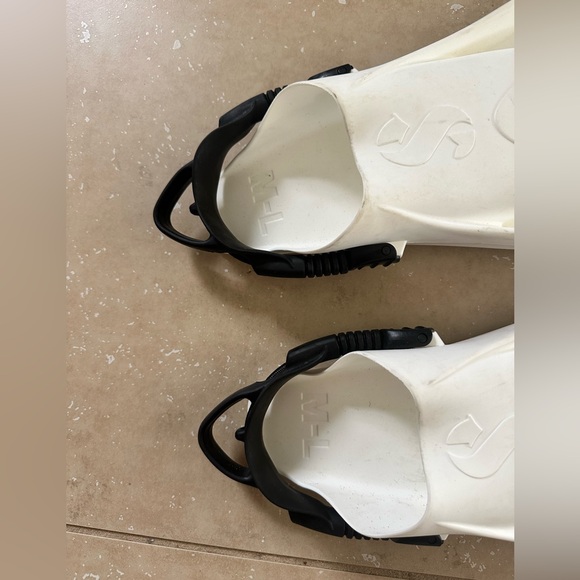 Scubapro Go Diving Fins WHITE size M/L - Picture 5 of 5